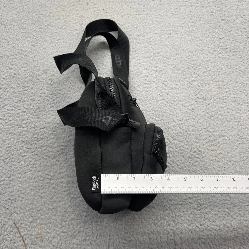 Reebok‎ RWS2C2087TJ Black Crossbody Adjustable Strap Logo 043516 Travel Side Bag